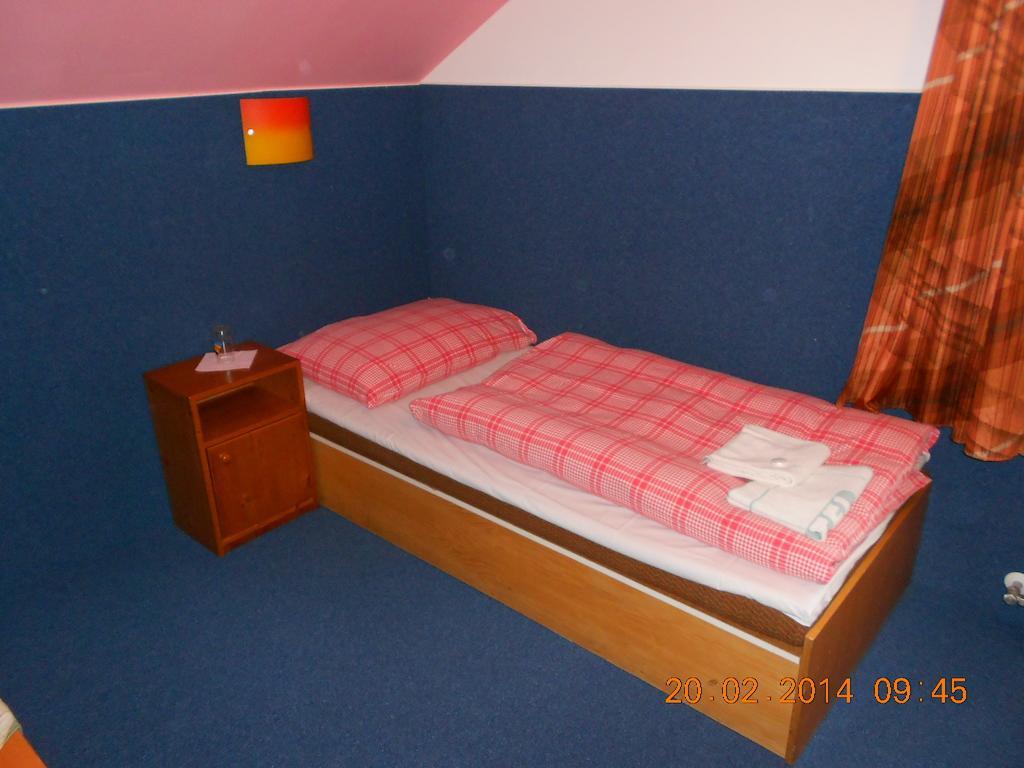 Penzion Mestansky Dum Svoboda nad Úpou Kamer foto